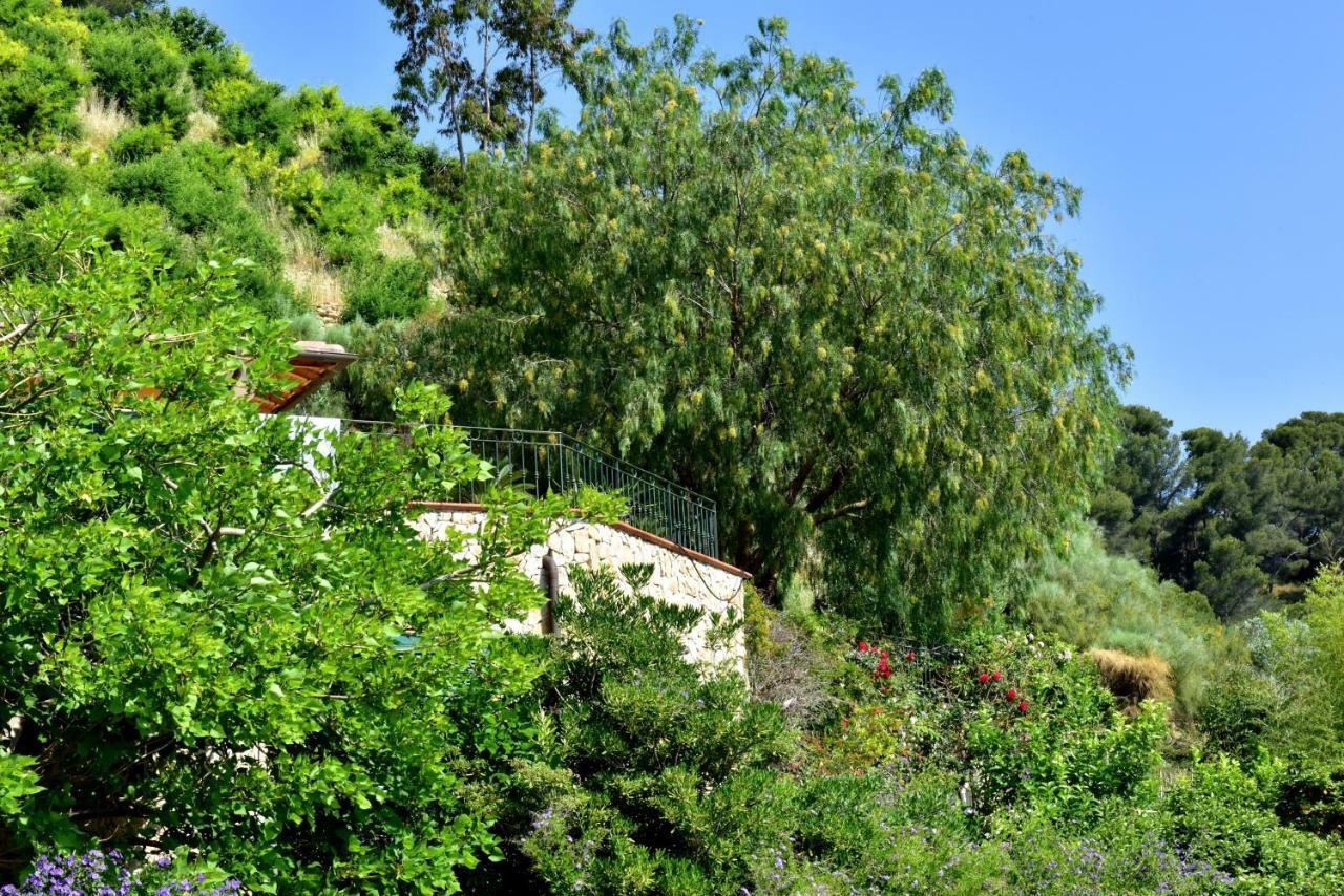 Agriturismo Un Mare Di Fiori Βίλα Βεντιμίλια Εξωτερικό φωτογραφία